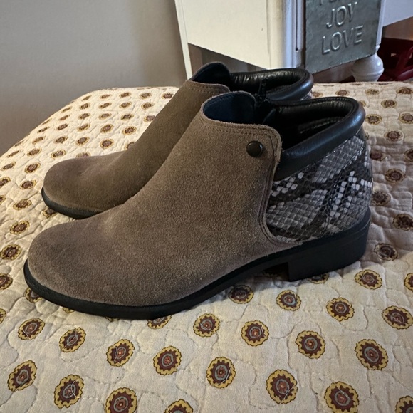 SAS Bethany Ankle Bootie Tumbleweed Size 8 - Picture 4 of 10